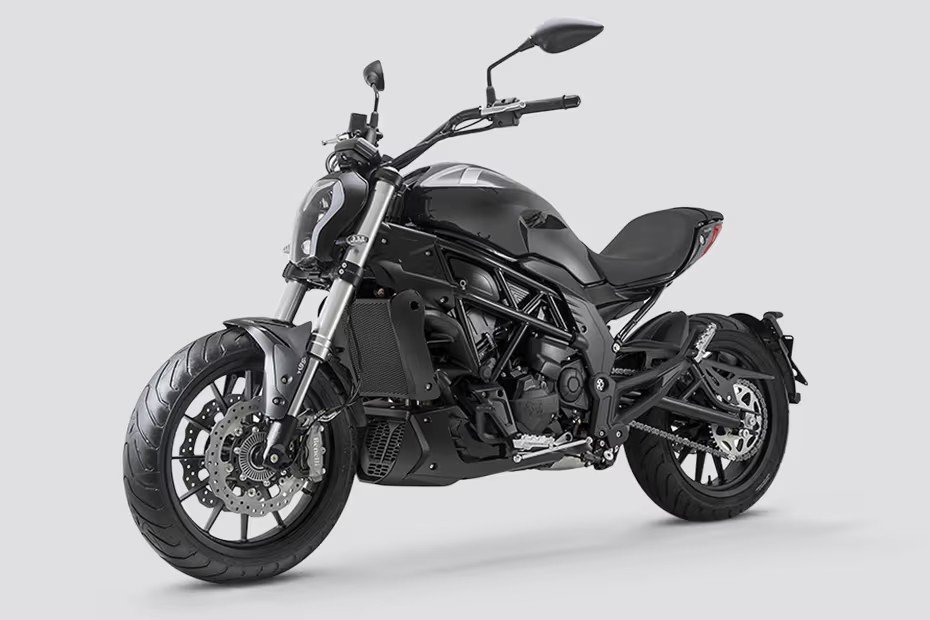 Benelli 502 C sports naked bikes, sports bikes