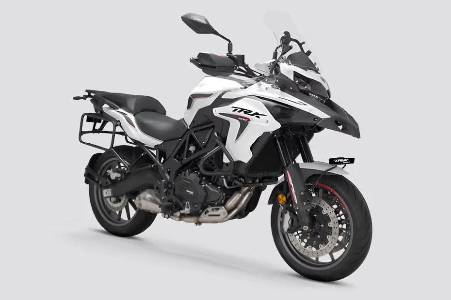 Benelli TRK 502 sports tourer bikes