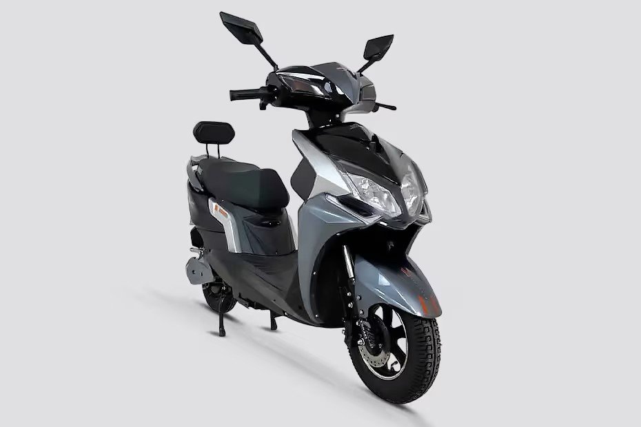 Komaki X2 Vogue electric scooters