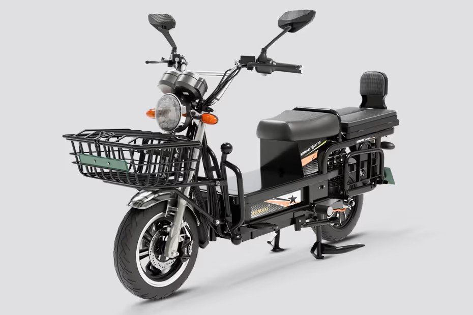 Komaki XGT CAT 2.0 electric scooters, moped scooters