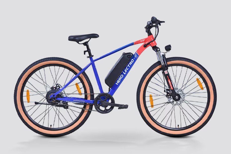 Lectro Electric Hero Lectro Y3 electric bikes