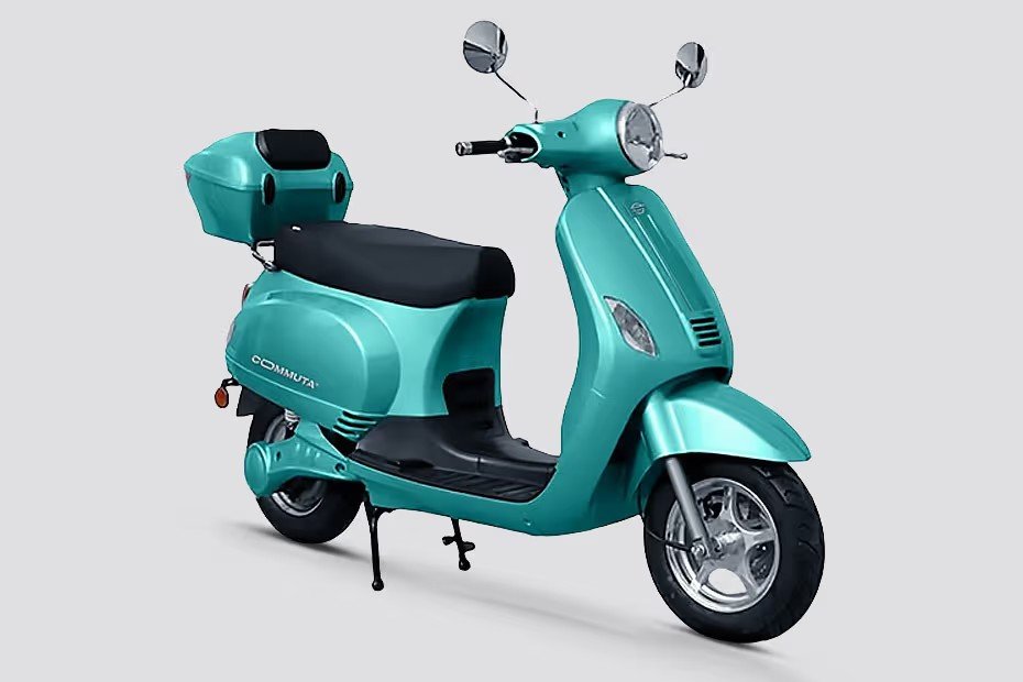One Moto Commuta electric scooters