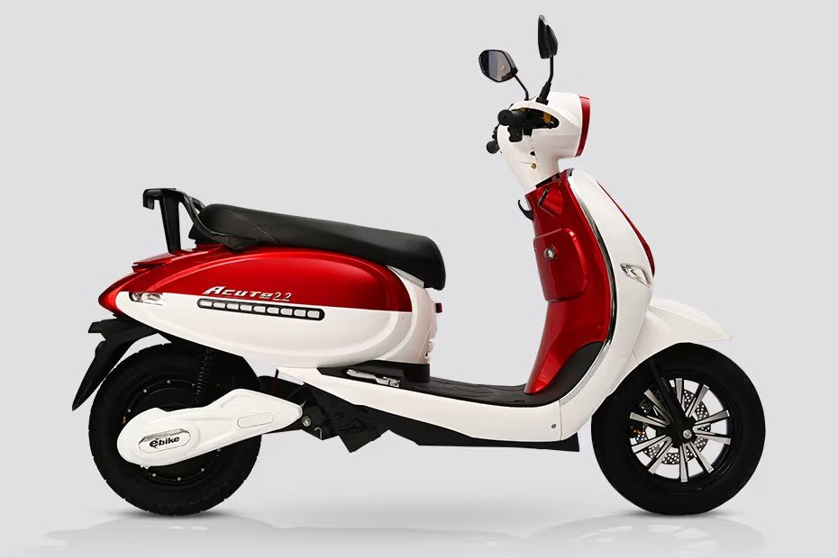 Sokudo Acute 2.2 electric scooters