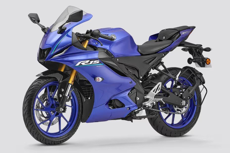 Yamaha R15 V4 sports bikes